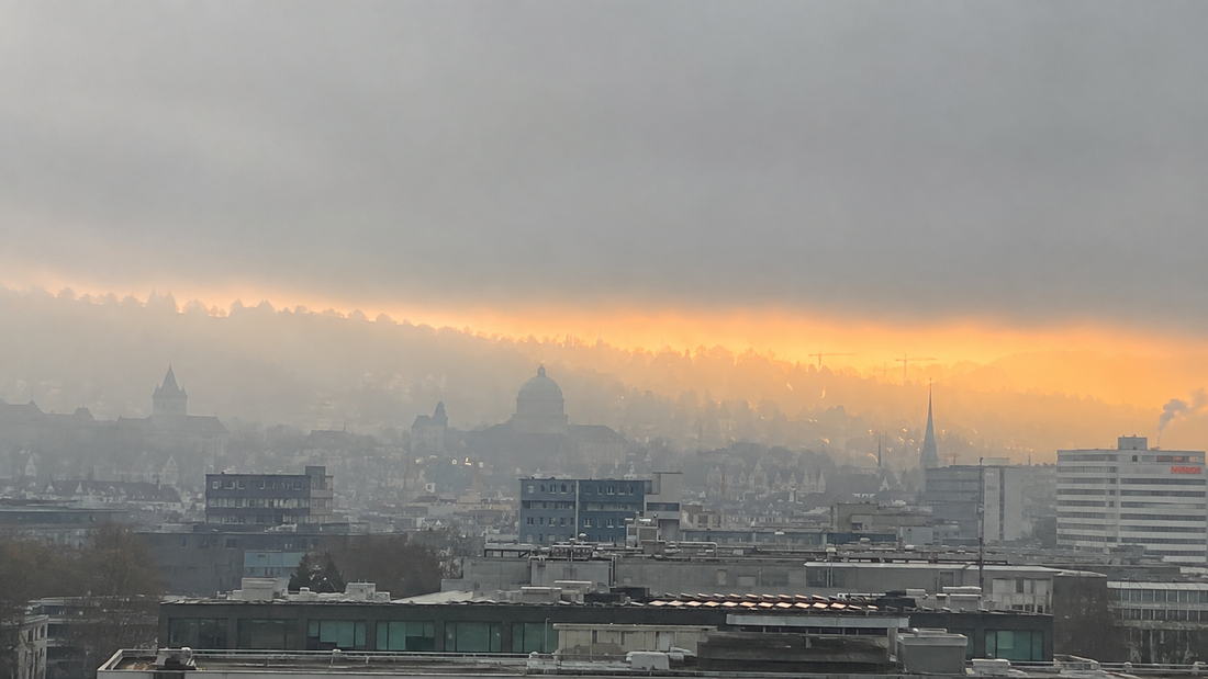 City Notes from Zurich — 04: Where the Light Waits